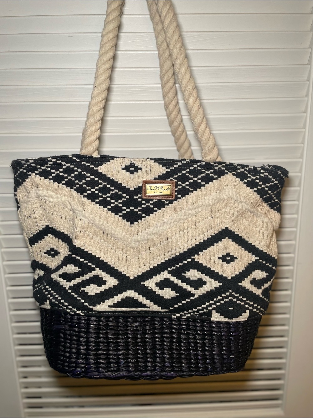 Macrame Embroidered Beachy Tote